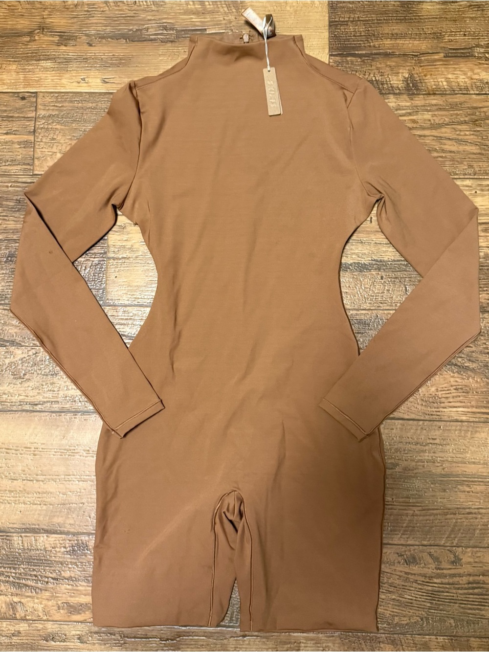 NWT SKIMS All in One Long-Sleeve Mid Thigh Jumpsuit Onesie in Caramel